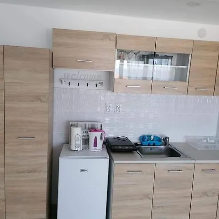 Crystal Blue Apartments Nea Kallikrateia Room photo