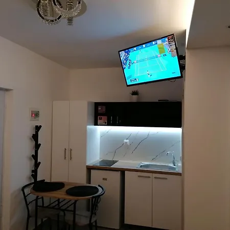 Crystal Blue Apartments Nea Kallikrateia Room photo